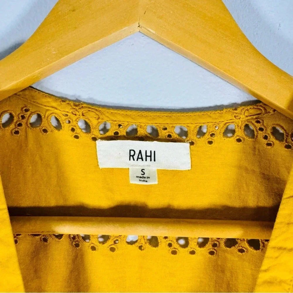 Rahi Yellow Paradise Cotton Eyelet Top Button-up Blouse with Tie Belt Size Small - Picture 7 of 7